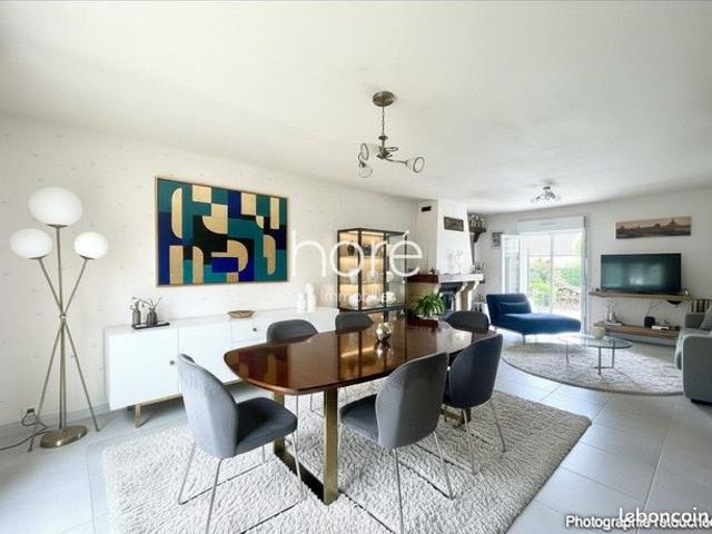 Maison 5 pièces 120 m²