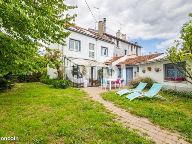 Maison 5 pièces 120 m²