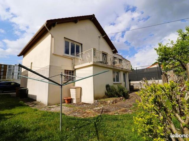 Maison 5 pièces 120 m²