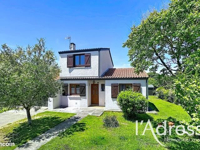 Maison 5 pièces 120 m²