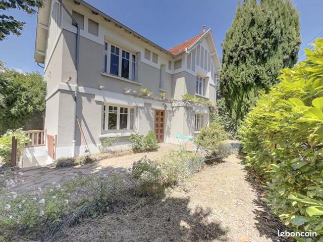 Maison 5 pièces 120 m²