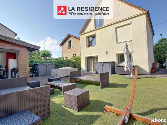 Maison 5 pièces 120 m²