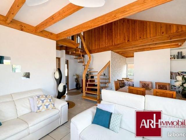 Maison 5 pièces 120 m²