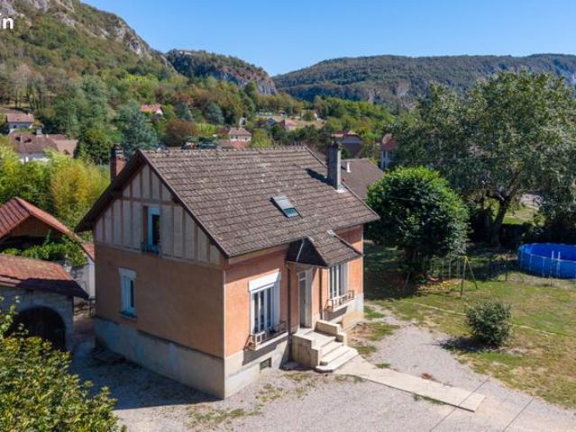 Maison 5 pièces 120 m²