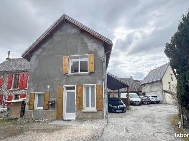 Maison 5 pièces 120 m²