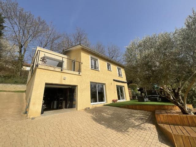 Maison 5 pièces 120 m²