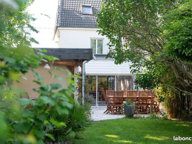Maison 5 pièces 120 m²