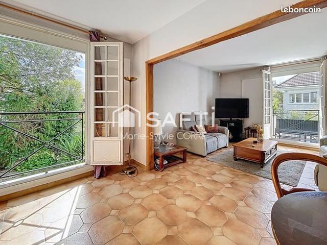 Maison 5 pièces 120 m²