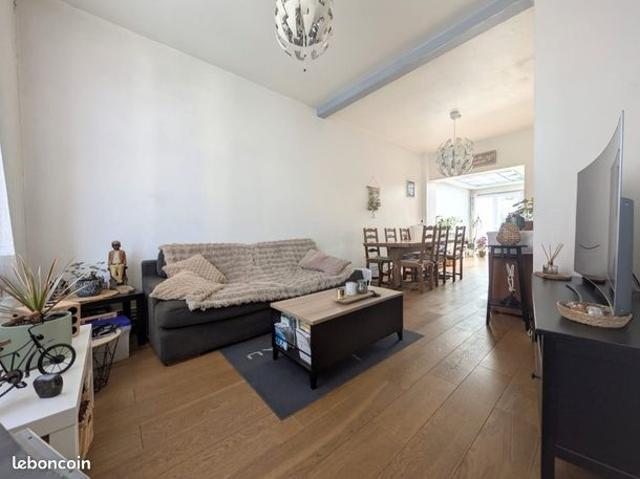 Maison 5 pièces 120 m²