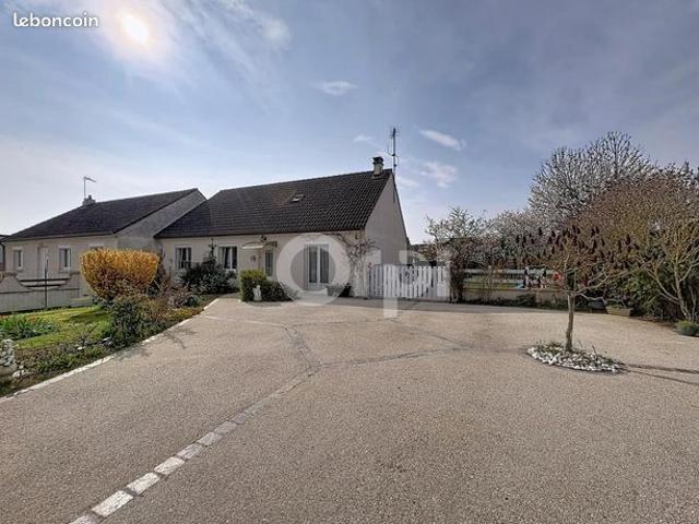 Maison 5 pièces 120 m²