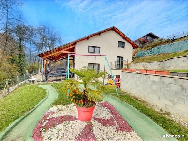 Maison 5 pièces 120 m²