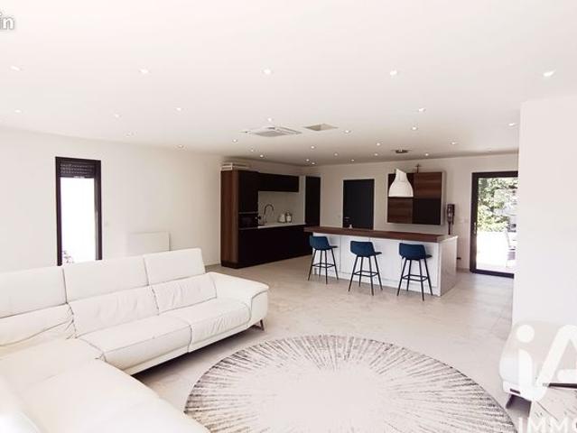 Maison 5 pièces 120 m²