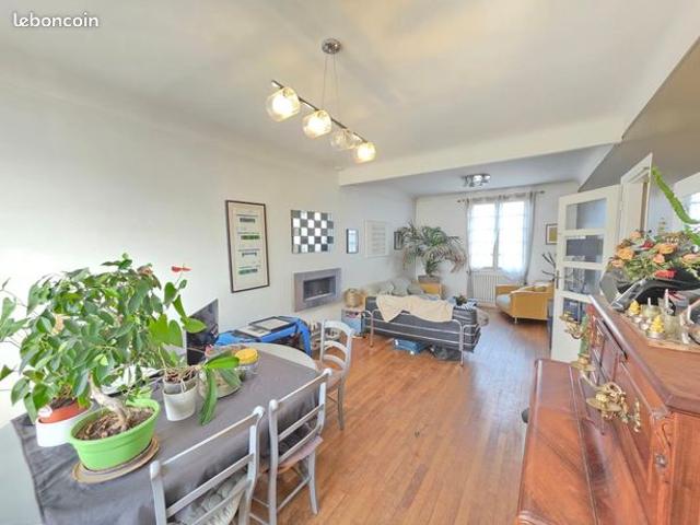 Maison 5 pièces 120 m²