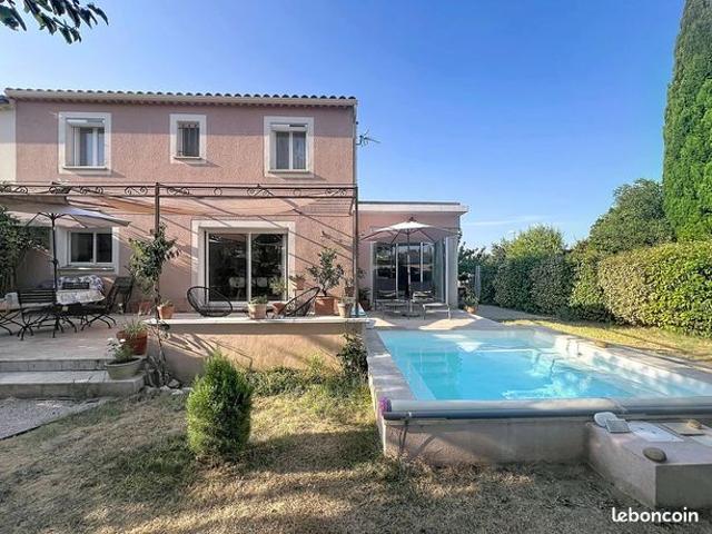 Maison 5 pièces 120 m²