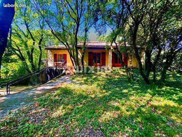 Maison 5 pièces 120 m²