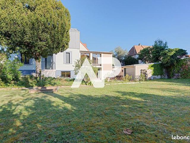 Maison 5 pièces 120 m²