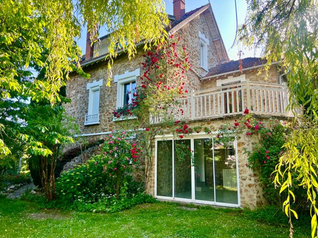 Maison 5 pièces 120 m²