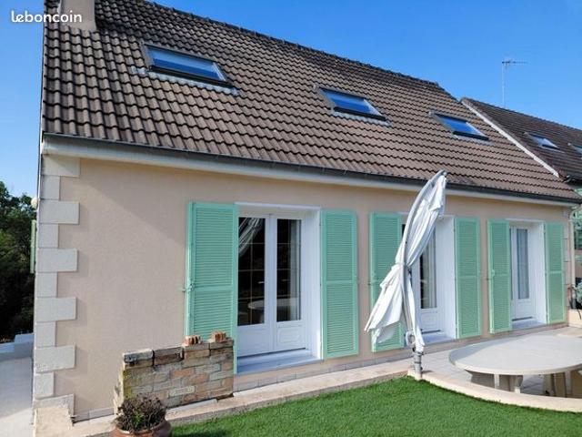 Maison 5 pièces 120 m²
