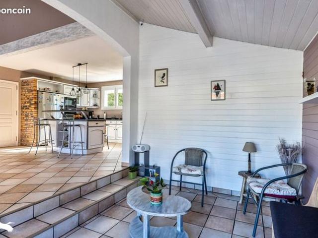 Maison 5 pièces 120 m²