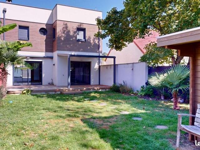 Maison 5 pièces 120 m²