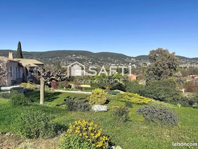 Maison 5 pièces 120 m²