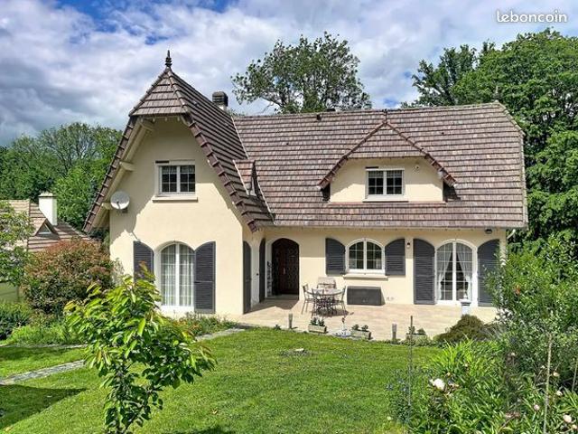 Maison 5 pièces 120 m²