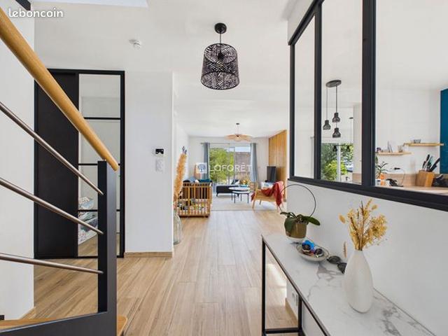 Maison 5 pièces 120 m²