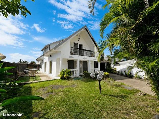 Maison 5 pièces 120 m²
