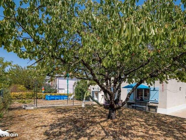 Maison 5 pièces 120 m²