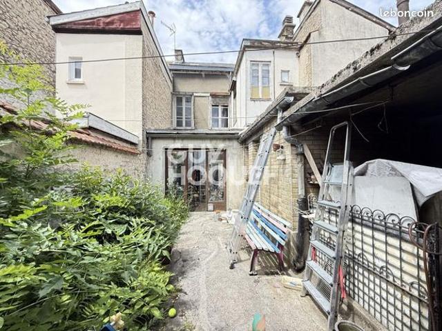 Maison 5 pièces 120 m²
