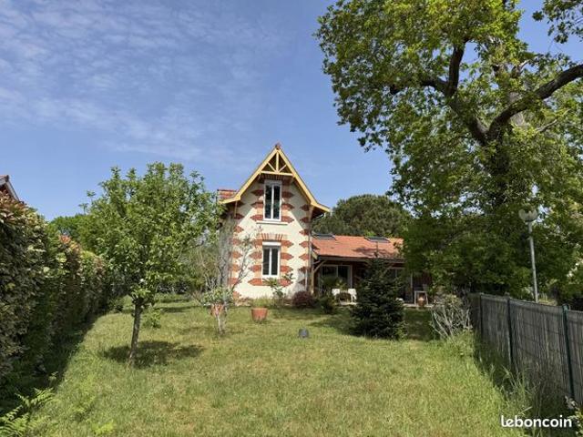 Maison 5 pièces 120 m²