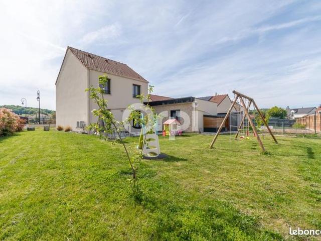 Maison 5 pièces 130 m²
