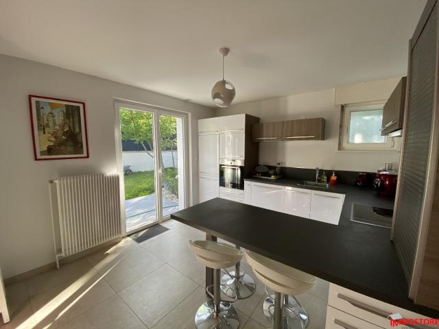 Maison 5 pièces 120 m²