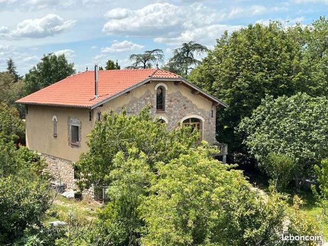 Maison 5 pièces 120 m²
