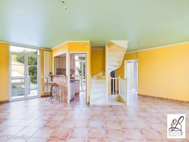 Maison 5 pièces 120 m²