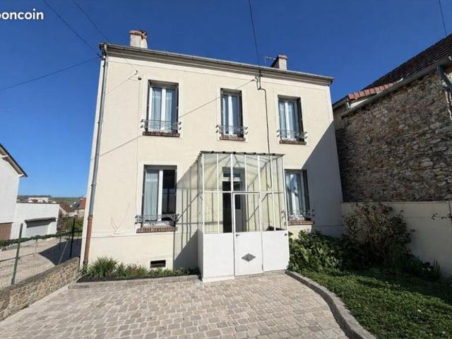 Maison 5 pièces 120 m²
