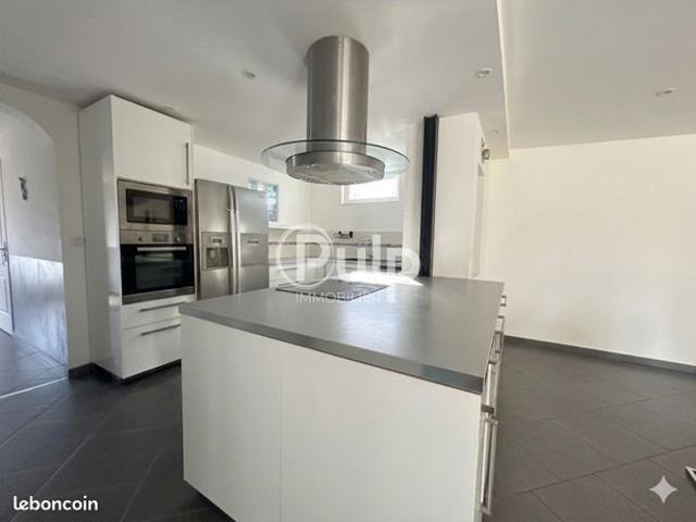 Maison 5 pièces 120 m²