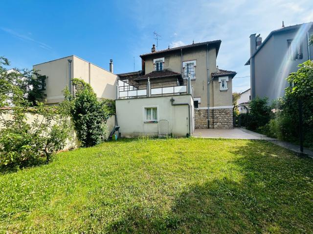 Maison 5 pièces 120 m²