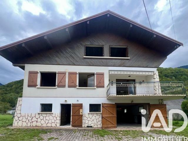 Maison 5 pièces 120 m²