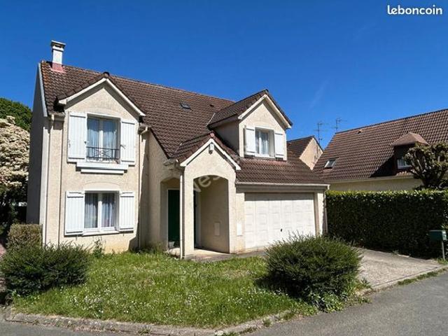 Maison 5 pièces 120 m²