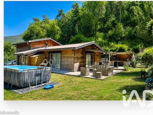 Maison 5 pièces 120 m²