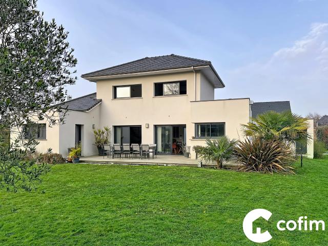 Maison 5 pièces 120 m²