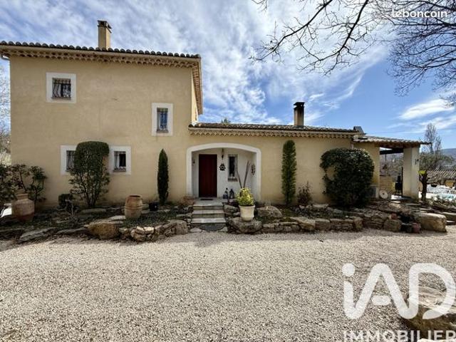 Maison 5 pièces 120 m²
