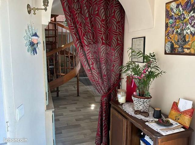 Maison 5 pièces 120 m²