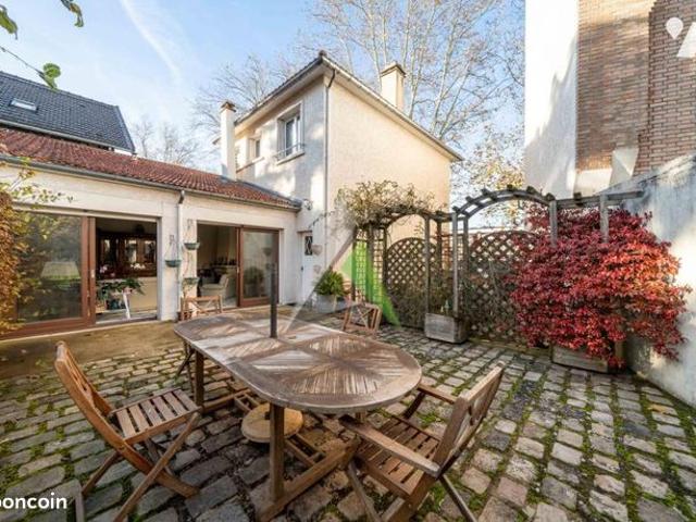 Maison 5 pièces 120 m²