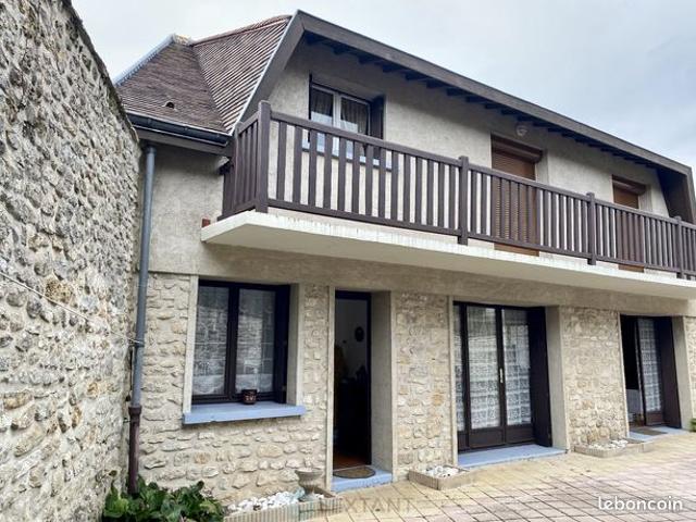 Maison 5 pièces 120 m²