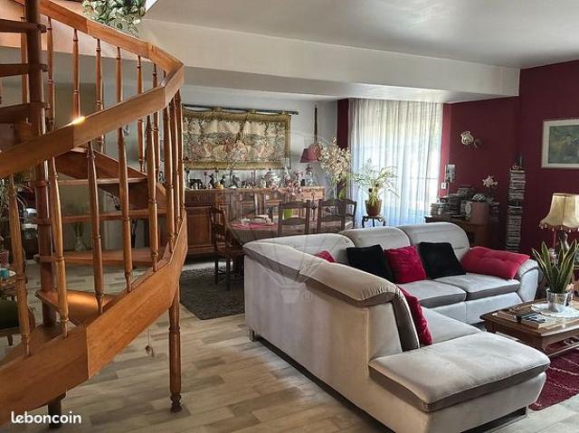 Maison 5 pièces 120 m²