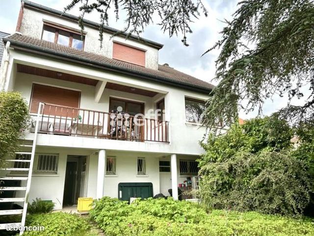 Maison 5 pièces 120 m²