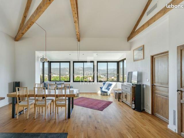 Maison 5 pièces 120 m²