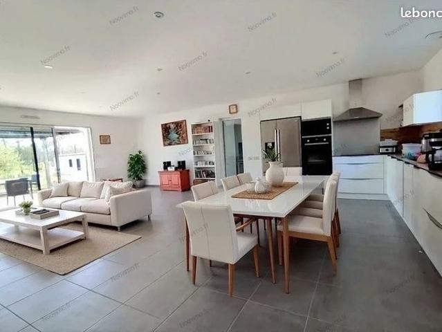 Maison 5 pièces 120 m²